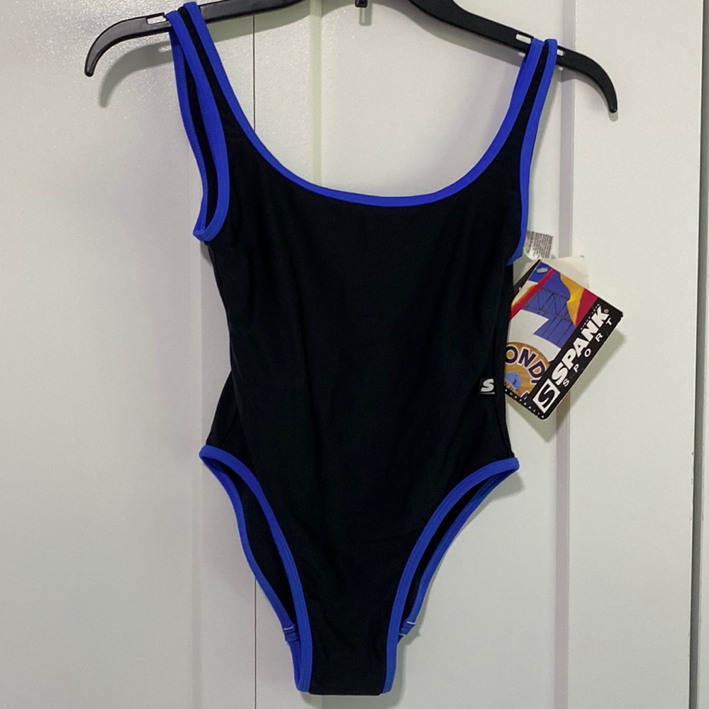 NWT Australian Made Spank Sport One Piece Swimsuit | Size 8